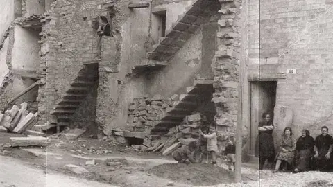 Raval del Carme després dels bombardeigs