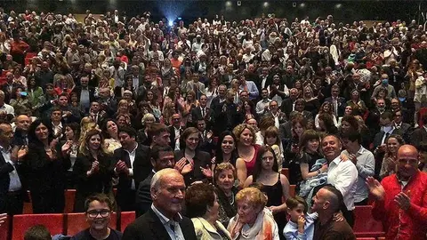 Un miler de persones a la preestrena d'Alcarràs ©JosepAPérez