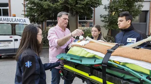 3e22fdea-0036-4404-bc72-aa710480375c