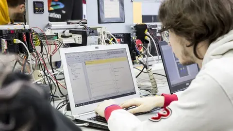 9910eeb6-0422-4243-9c7a-04d98000586a