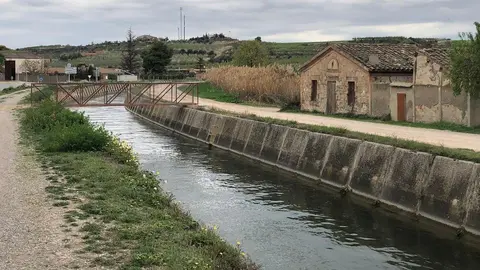 Tram 3 de la via verda d'Arbeca amb la passarel·la cedida per la Paeria de Lleida ©AjArbeca