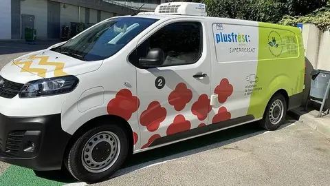 Furgoneta elèctrica de la flota Plusfresc ©Plusfresc