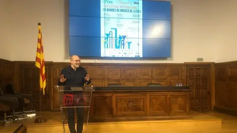 El regidor de Cultura, Ciutat i Transició Ecològica, Jaume Rutllant participant en la presentació de l'Estiu en Viu ©AjLleida