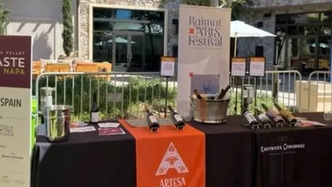 Estand del Raimat Arts Festival al Festival Napa Valley