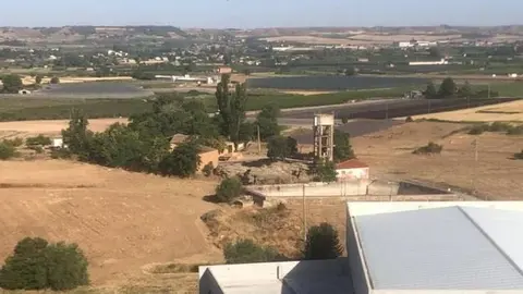 Terreny on es construirà la piscina municipal de Benavent del Segrià. Fotografia: Benavent del Segrià.