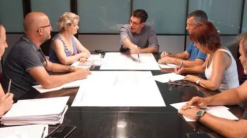 Reunió de la Plataforma Lleida contra la MAT i la Paeria de Lleida. Fotografia: Ajuntament de Lleida.