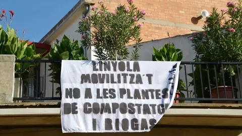 Pancartes de protesta a Linyola ©Territoriscat