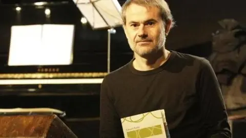 Eduard Batlle estrenarà el cicle 'Vespres en vers'. Fotografia: Cedida.