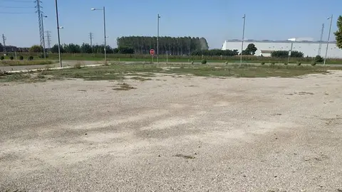 Estat del paviment a la zona del tanatori de Mollerussa ©PSC 1