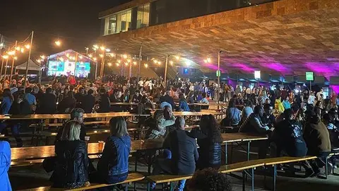 Imatge de Cervisia a la pla de La Llotja ©Fecoll