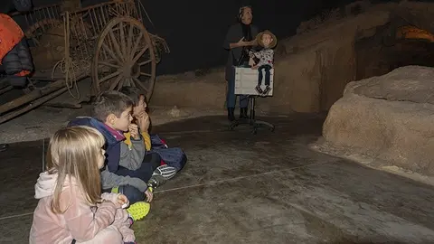 Activitats divulgatives al voltant dels Canals d'Urgell ©JosepAPérez