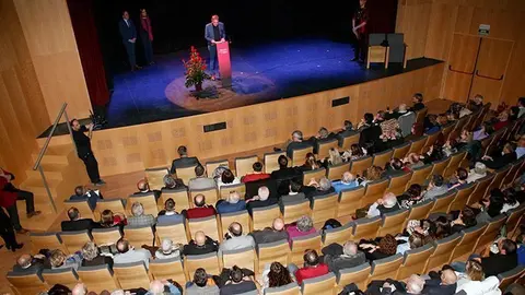 Acte d'inauguració del Teatre Ateneu de Guissona ©Diputació