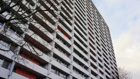 Imatge d'un bloc de pisos. Foto: Arxiu