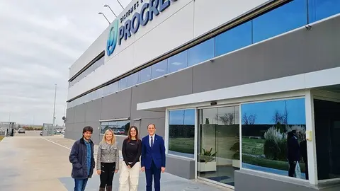 José Crespín. visita a Sistemes Electrònics Progrés del Palau d'Anglesola ©Govern