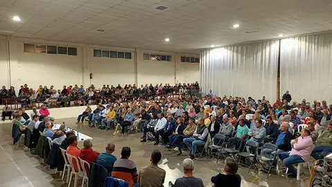 La reunió de la Plataforma celebrada ahir a Miralcamp, al Pla d'Urgell

Data de publicació: dissabte 20 de maig del 2023, 11:17

Localització: Lleida

Autor: Cedida per la Plataforma del Manifest del Gran Urgell