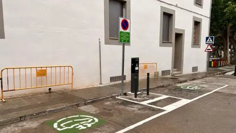 Bellvís compta amb un carregador de càrrega ràpida. Foto: Ajuntament de Bellvís