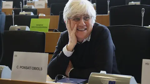 L'eurodiputada de Junts, Clara Ponsatí, durant una sessió de la comissió d'Indústria del Parlament Europeu celebrada a Brussel·les, el mateix dia que havia estat citada a declarar al Tribunal Suprem

Data de publicació: dilluns 24 d’abril del 2023, 15:22

Localització: Brussel·les

Autor: Albert Cadanet