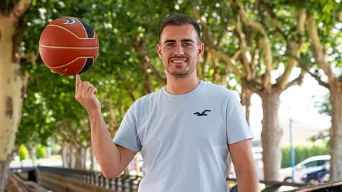 Marc Díaz s’estrenava aquesta temporada com a primer entrenador de categoria sènior - Foto: Jordi Vinuesa