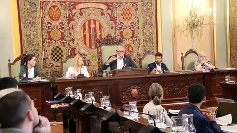 L'alcalde de Lleida, Fèlix Larrosa, al Ple de la Paeria del 30 de juny del 2023 - Foto: Anna Berga