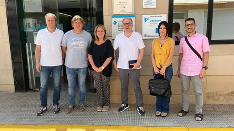 Els alcaldes i les alcaldesses d'Aitona, Almatret, La Granja d’Escarp, Maials, Massalcoreig i Seròs mostren la seva preocupació pel Servei d'Atenció Primaria - Foto: Ajuntament d'Aitona