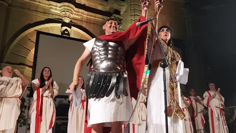 Els visitants podran gaudir d'una passejada al costat de Juli Cèsar i la reina Cleòpatra al 26è Mercat Romà de Iesso - Foto: Ajuntament de Guissona