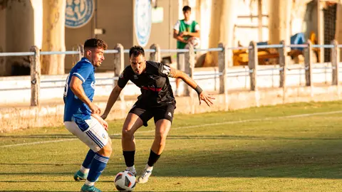 Partit amistós entre el Lleida Esportiu i el CFJ Mollerussa, disputat a Ivars d'Urgell - Foto: Jordi VInuesa