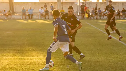 Partit amistós entre el Lleida Esportiu i el CFJ Mollerussa, disputat a Ivars d'Urgell - Foto: Jordi VInuesa