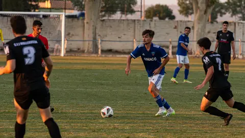 Partit amistós entre el Lleida Esportiu i el CFJ Mollerussa, disputat a Ivars d'Urgell - Foto: Jordi VInuesa