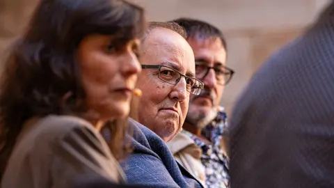 Vermut Literari amb Xavier Graset (acompanyat de Magda Gregori, Marta Alòs, Francesc Canosa i Antoni Gelonch) durant la jornada de dissabte de la primera edició de Sant Miquel de les Lletres a Lleida - Foto: Jordi Vinuesa