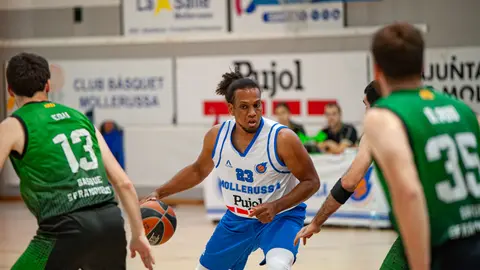 El Pujol CB Mollerussa comença la temporada amb una victòria a casa davant el CB Les Franqueses - Foto: Jordi Vinuesa