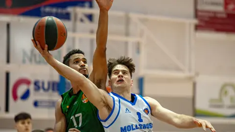 El Pujol CB Mollerussa comença la temporada amb una victòria a casa davant el CB Les Franqueses - Foto: Jordi Vinuesa