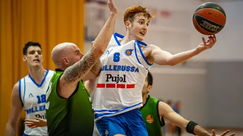El Pujol CB Mollerussa comença la temporada amb una victòria a casa davant el CB Les Franqueses - Foto: Jordi Vinuesa