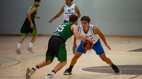 El Pujol CB Mollerussa comença la temporada amb una victòria a casa davant el CB Les Franqueses - Foto: Jordi Vinuesa