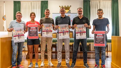 Presentació de la 35a Mitja Marató i cursa de 5K de Mollerussa a la sala de plens de l'Ajuntament de Mollerussa - Foto: Jordi VInuesa