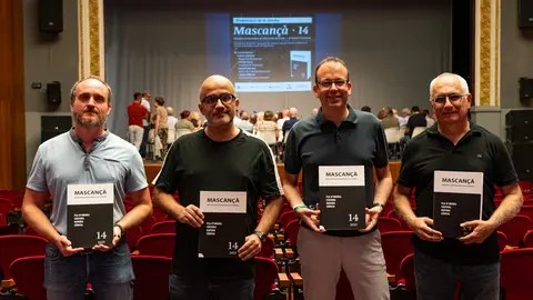 L'acte de presentació ha comptat amb les intervencions de l'alcalde de Mollerussa, Marc Solona; el president de Mascançà, Jaume Suau; l'editor de la revista, Daniel Altisent i el director de l'Arxiu Comarcal, Josep Jordana - Foto: Jordi VInuesa