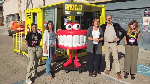 Autoritats i responsables del Pòdcast de la Queta a Tàrrega
Data de publicació: dijous 12 d’octubre del 2023, 16:54
Localització: Tàrrega
Autor: Govern