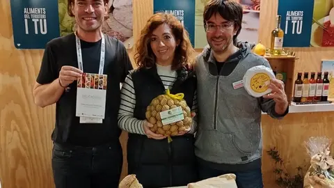 VISITA ALCALDIES DEL POAL I EL PALAU A L'ESTAND