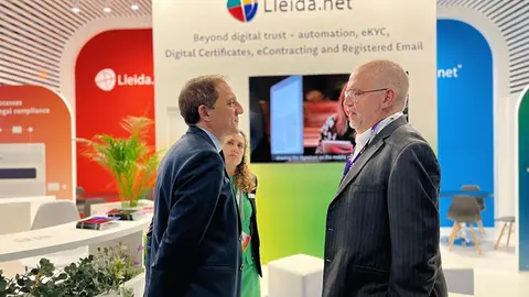 20240226 Crespín. Visita a l'estand de Lleida.net a la MWC 2024