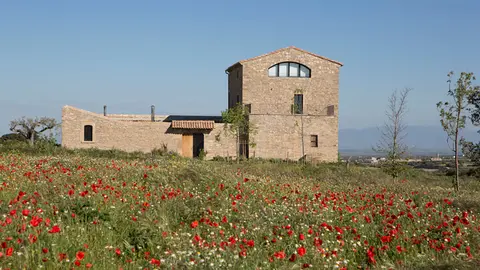 L'allotjament rural Torre del Codina de Talladell (Urgell) - Foto: Cedida a l'ACN per Turisme Rural