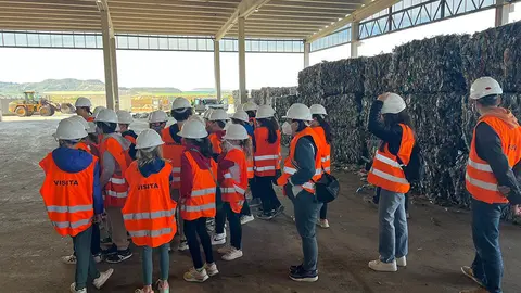 Visita d'alumnes dels Alamús (3)