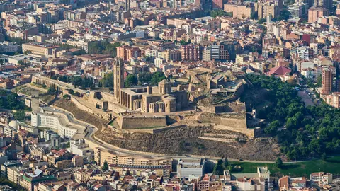 La Seu Vella i Lleida vistes des de l'aire - Foto: Cedida per la Paeria de Lleida