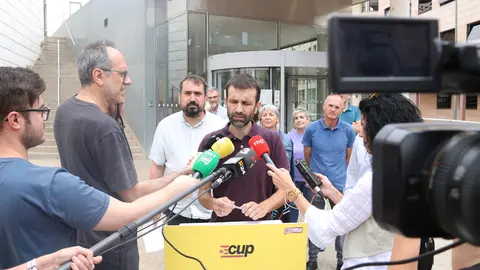 Pau Juvillà, a les portes dels jutjats de Lleida. Foto: ACN
