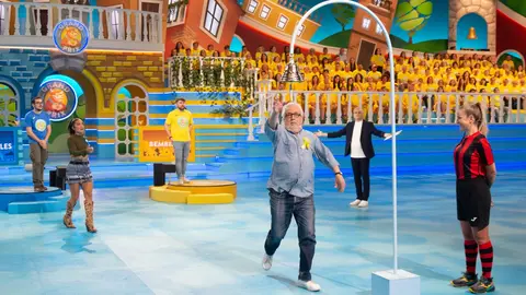 Lorena Catell i Leo Harlem durant una prova en l'estrena de  'El Grand Prix de Verano'. Foto: TVE