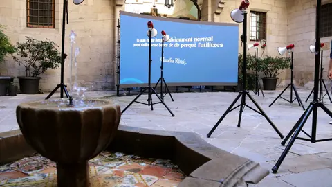Instal·lació de «La Veu Trencada d'un Poble». Foto: ACN