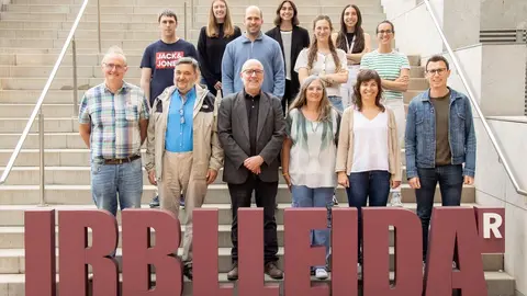 L'equip de l'IRB Lleida que ha portat a terme la recerca. Foto: ACN