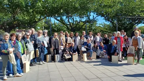 Foto de grup dels visitants a Tàrrega. Foto. Ajuntament de Tàrrega