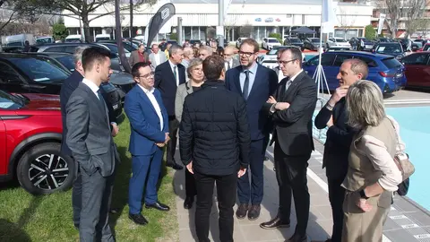 Imatge de la inauguració de la Fira de l'Automòbil de Mollerussa. Foto: ACN