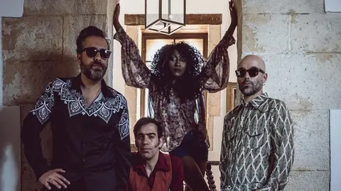 Dia 8 · Koko-Jean & The Tonics