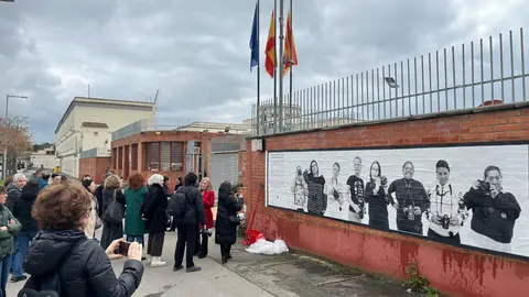 Un mural fotogràfic a la presó de Ponent dona veu a dotze internes. Foto: ACN