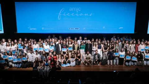 Fotografia lliurament de premis AMIC-Ficcions 16a edició